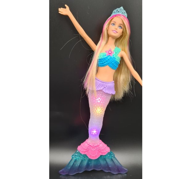 Barbie Mermaid Doll with Water-Activated Twinkle Light-Up Tail Toys - Pink - Picture 2 of 9